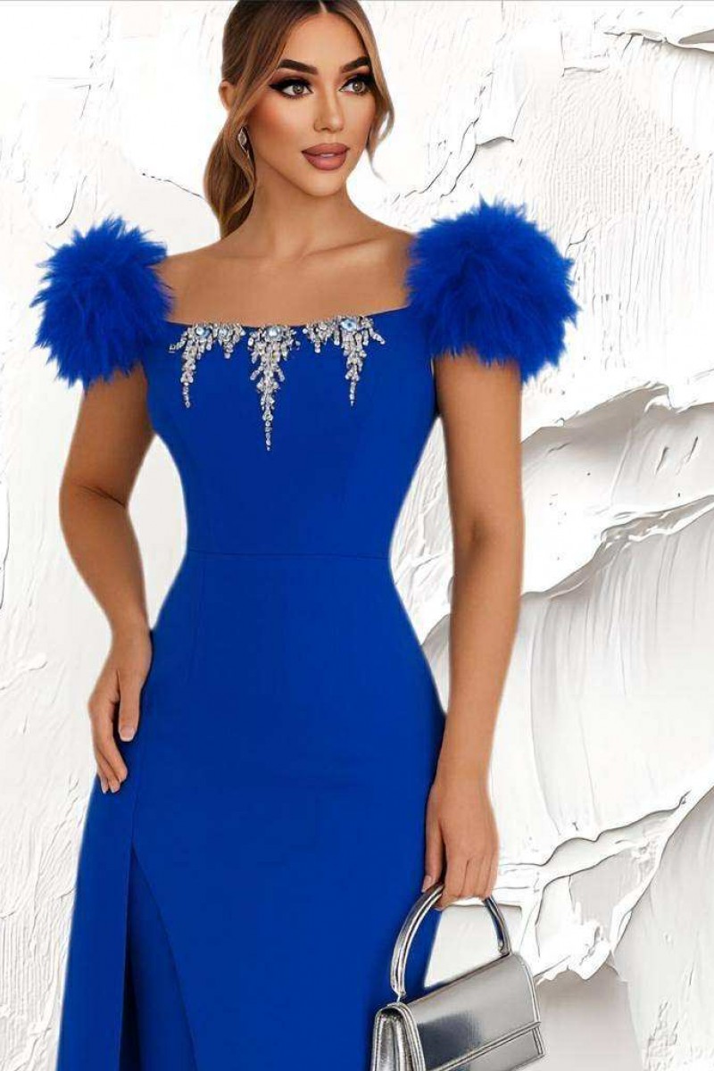 ROCHIE SCURTA CU PENE