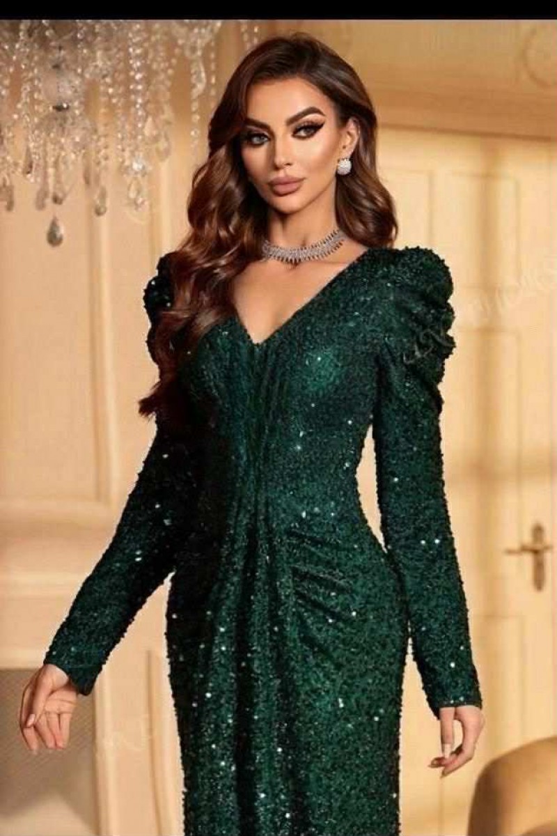 ROCHIE ELEGANTA SCURTA PAIETE PE CATIFEA