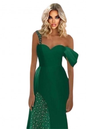 ROCHIE ELEGANTA CREP SI TULLE CU PIETRE SI PAIETE