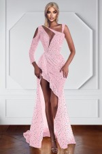 ROCHIE LUNGA SPECTACULOASA