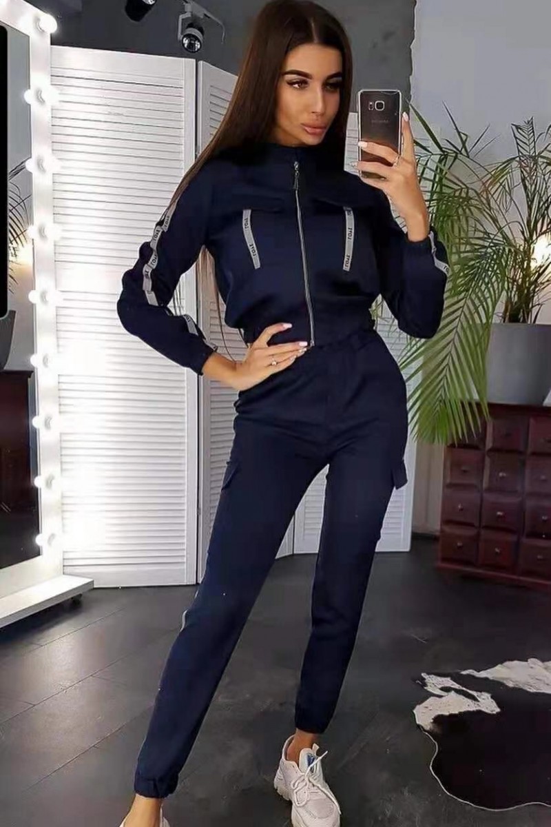 COMPLEU 2 PIESE BLUZA SI PANTALON