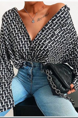 BLUZA CU PRINT BLUZA CU PRINT