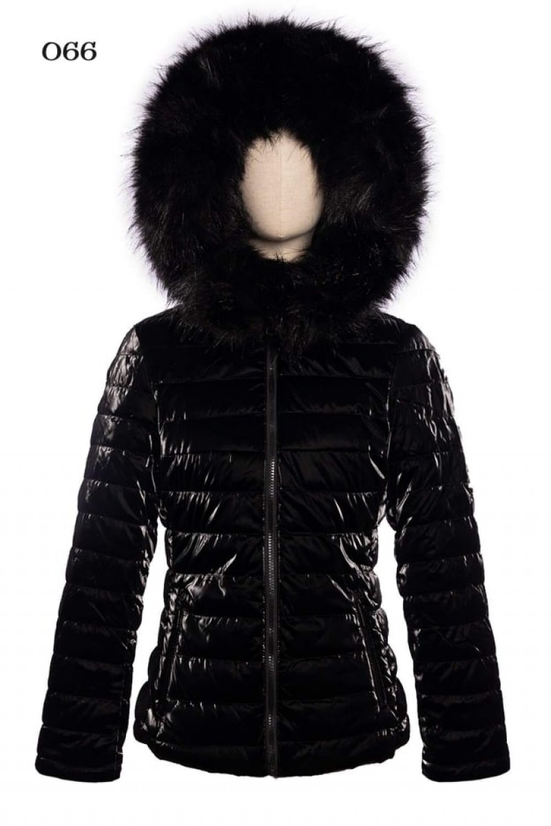 JACHETA NEAGRA IMPERMEABILA