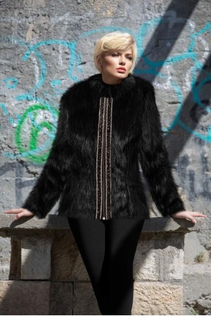 BLANITA CU FERMOAR ACCESORIZATA