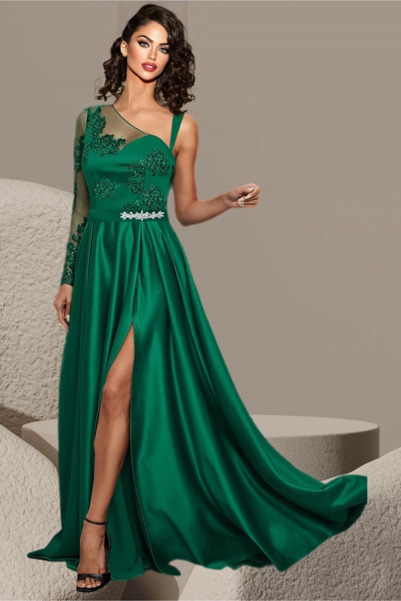 ROCHIE ELEGANTA CU FUSTA TAFTA SI BUST BRODERIE