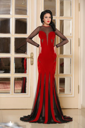 ROCHIE LUNGA SPECTACULOASA