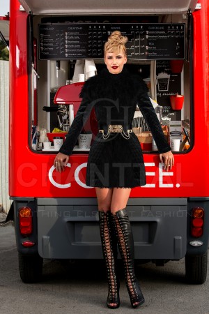 PARDESIU VELUR CHANEL
