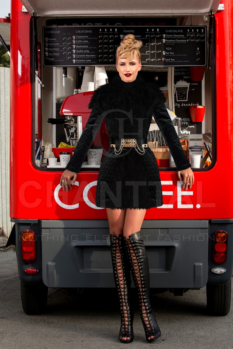 PARDESIU VELUR CHANEL