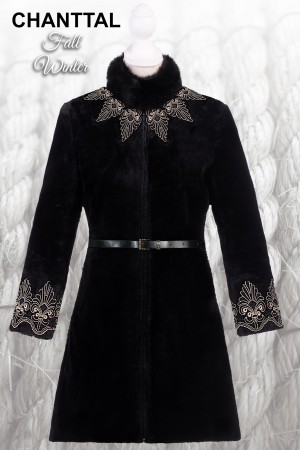BLANITA ACCESORIZATA CU BRODERIE BLANITA ACCESORIZATA CU BRODERIE