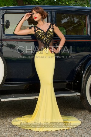 ROCHIE ADDICTED TO BEAUTY